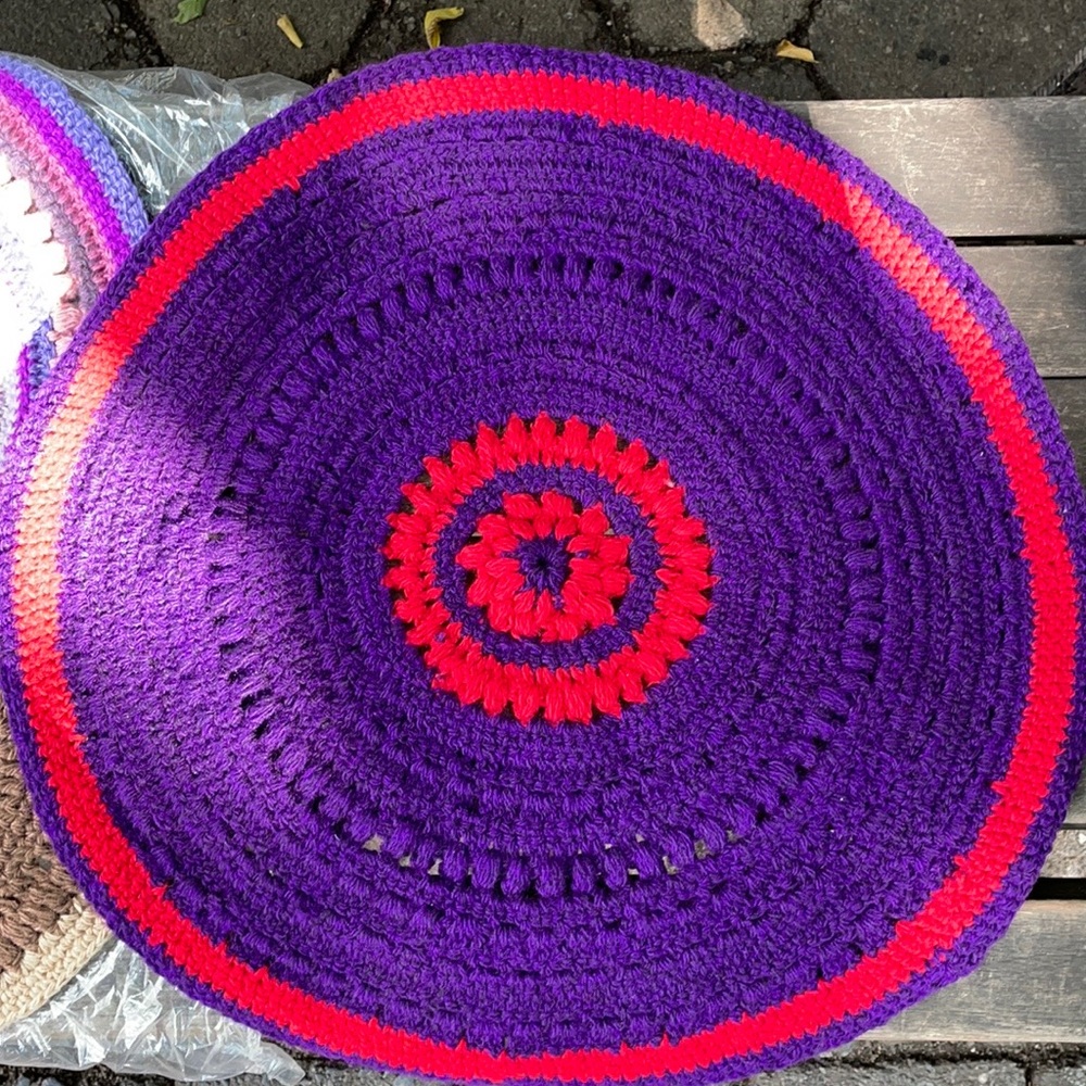 Knitted Rug ( woolen mandala)